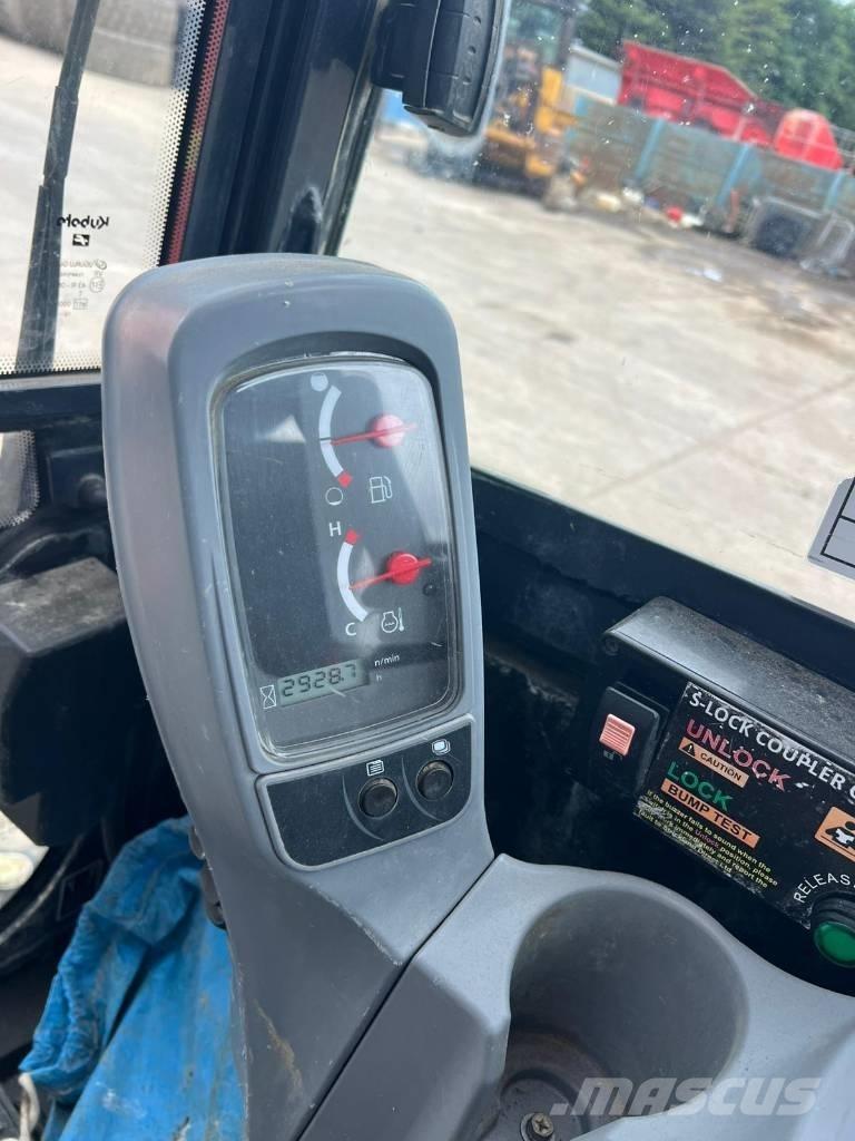 Kubota KX 030-4 소형 굴삭기 7톤 미만