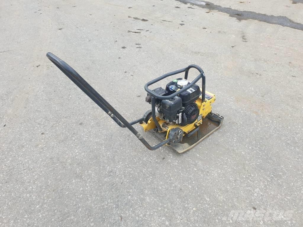 Bomag BVP 18/45 진동롤러