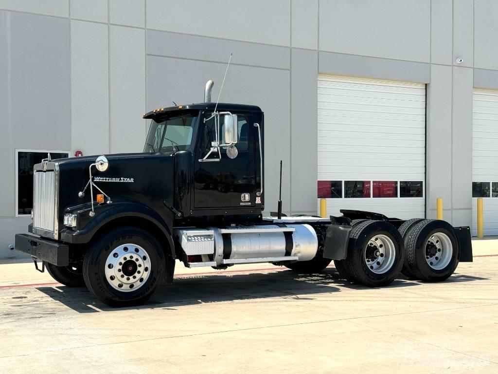 Western Star 4900 트랙터 유닛