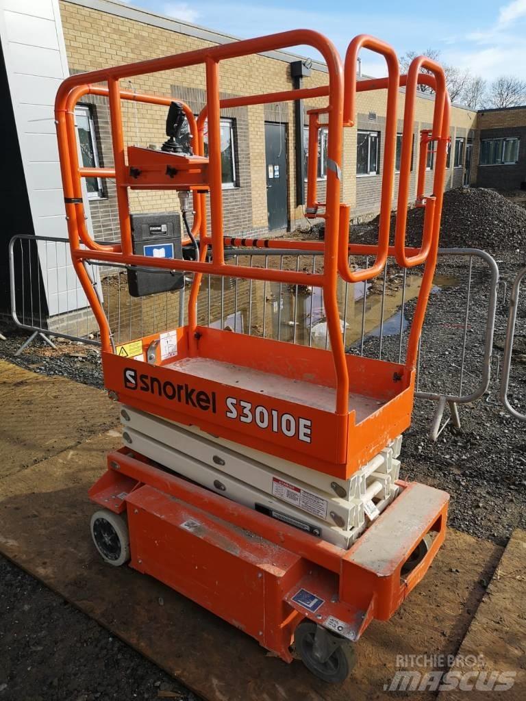 Snorkel S3010E 가위형 리프트