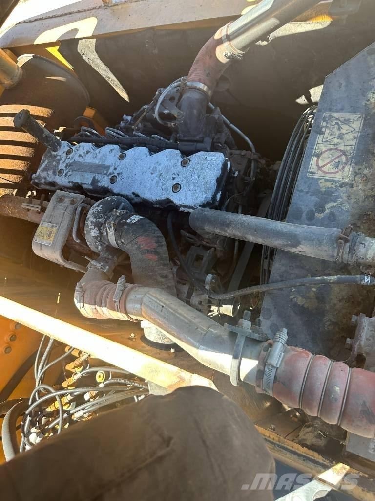 Hyundai 220LC-9S 대형 굴삭기 29톤 이상
