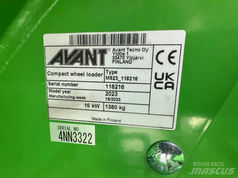 Avant 523 다목적 로더