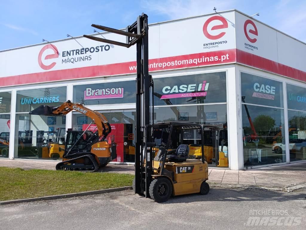 CAT EP 30 K PAC 전동 지게차