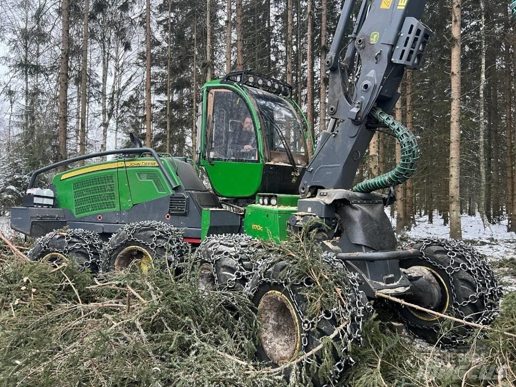 John Deere 1170G 원목 하베스터