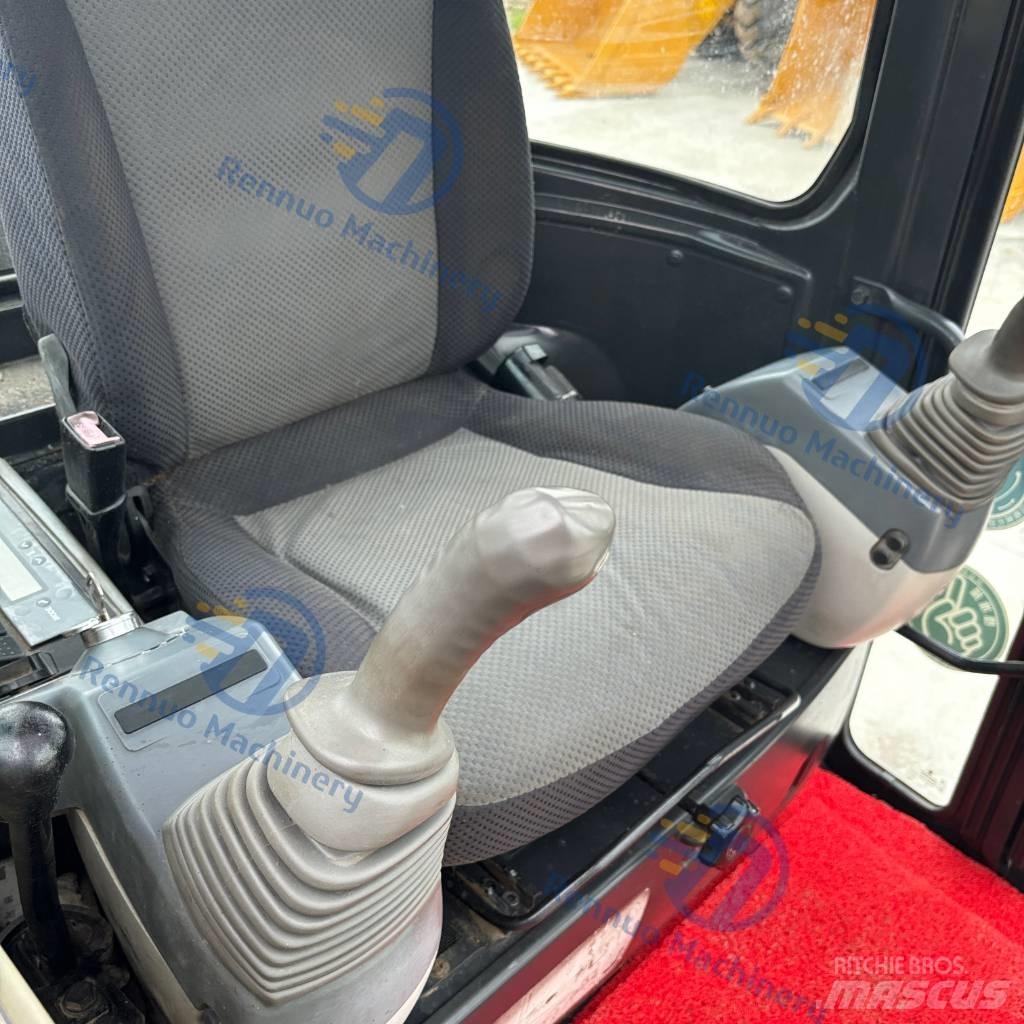 Hitachi ZX 50 소형 굴삭기 7톤 미만