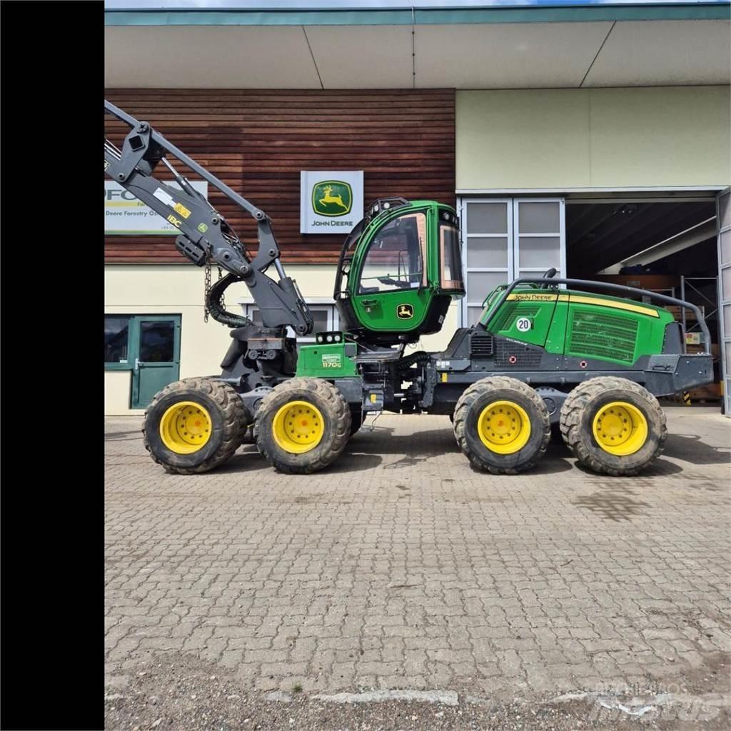 John Deere 1170 G 원목 하베스터