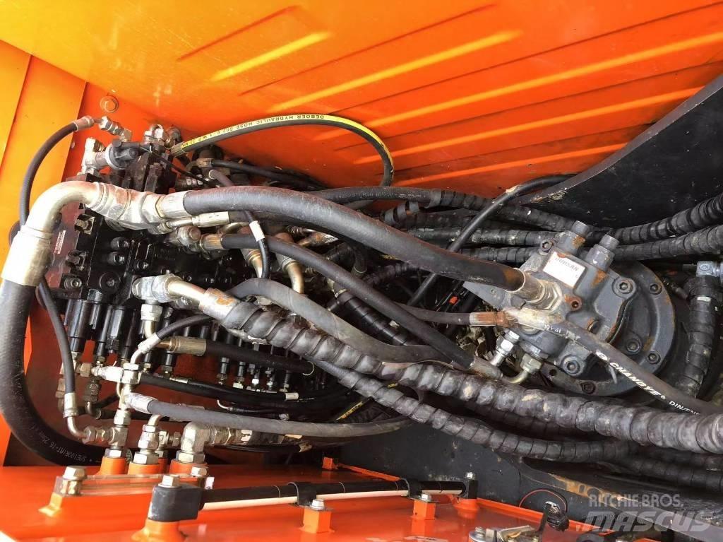 Doosan 75-9c 대형 굴삭기 29톤 이상