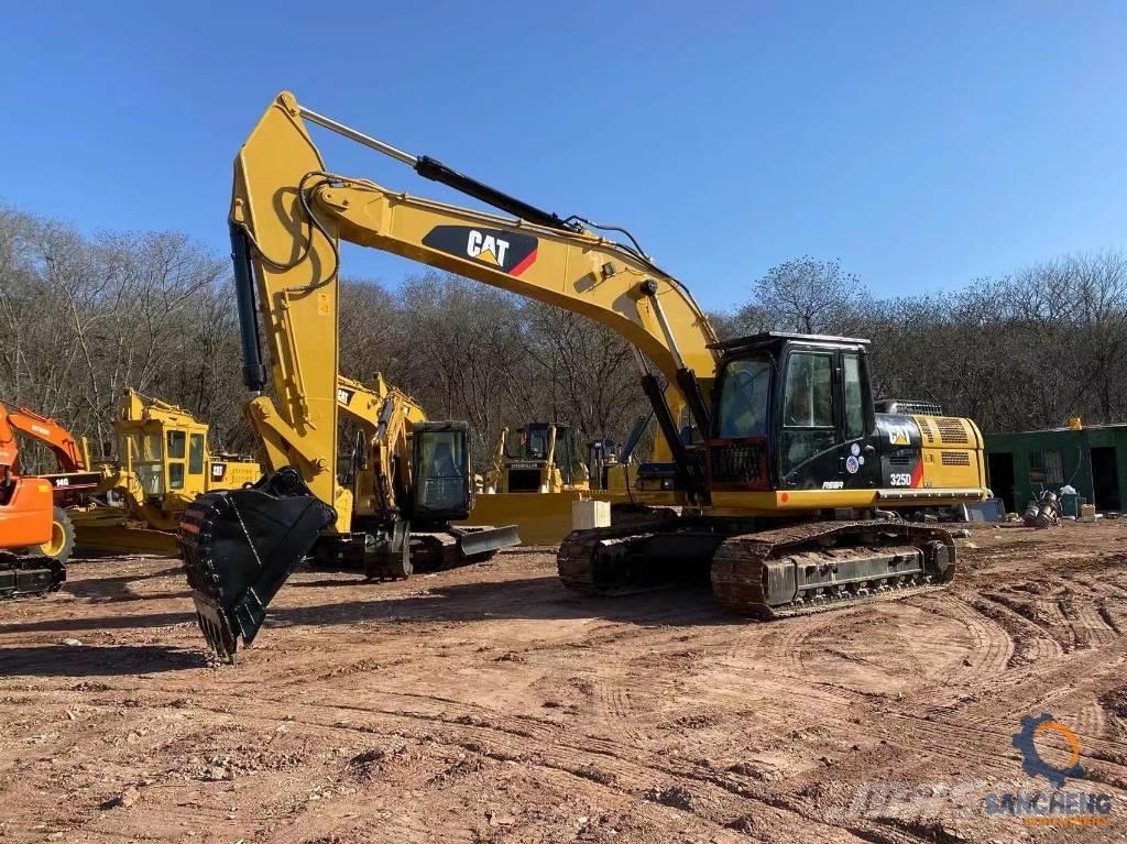 CAT 325 D 대형 굴삭기 29톤 이상
