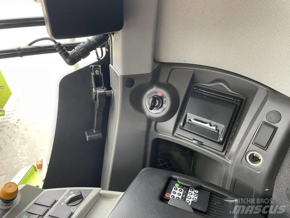 CLAAS 760TT 콤바인 수확기