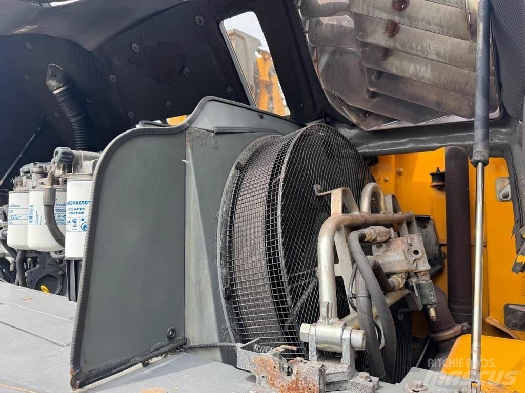 Liebherr A 316 폐기물/산업 처리기