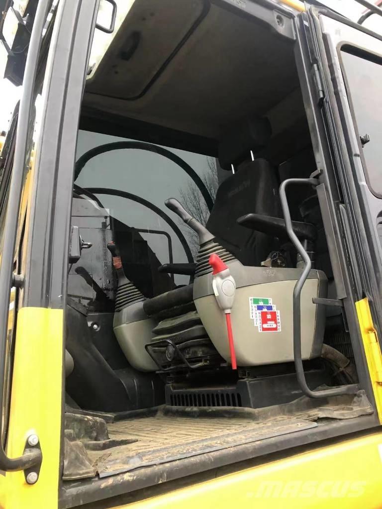 Komatsu PC 210 LC 대형 굴삭기 29톤 이상