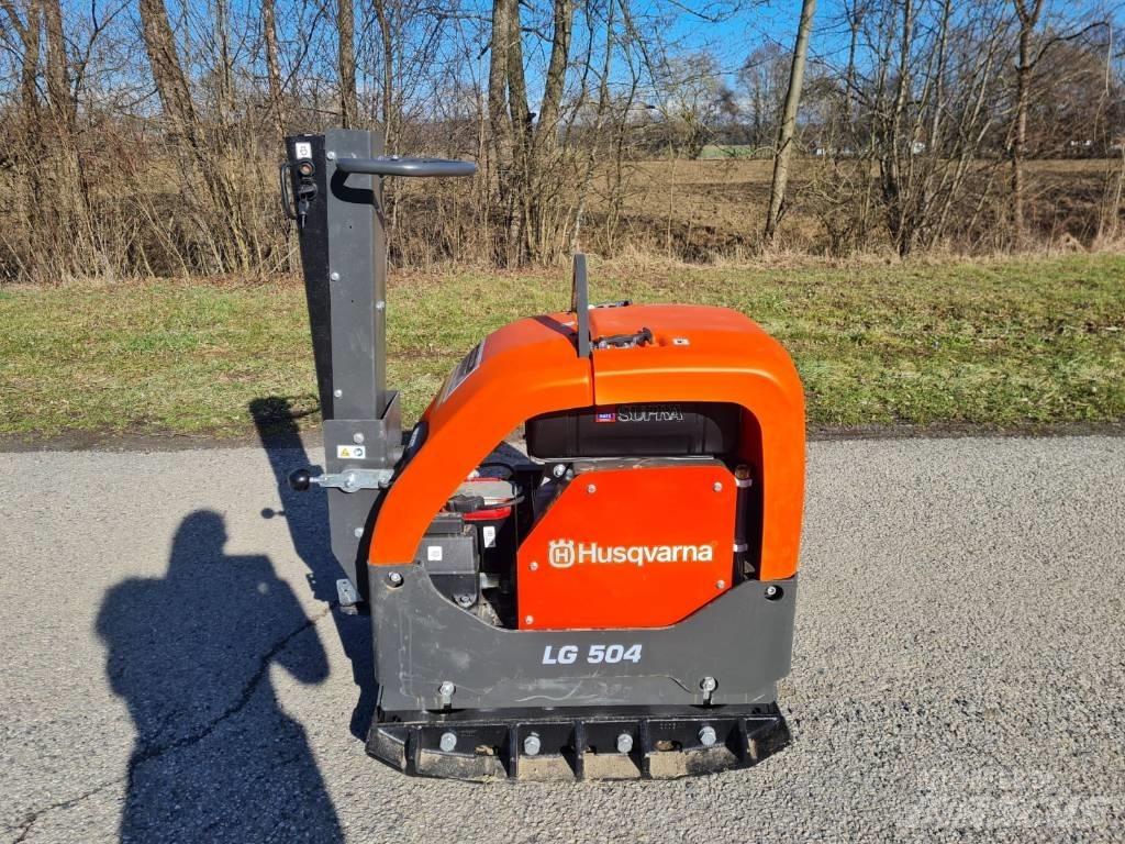 Husqvarna LG504 진동롤러