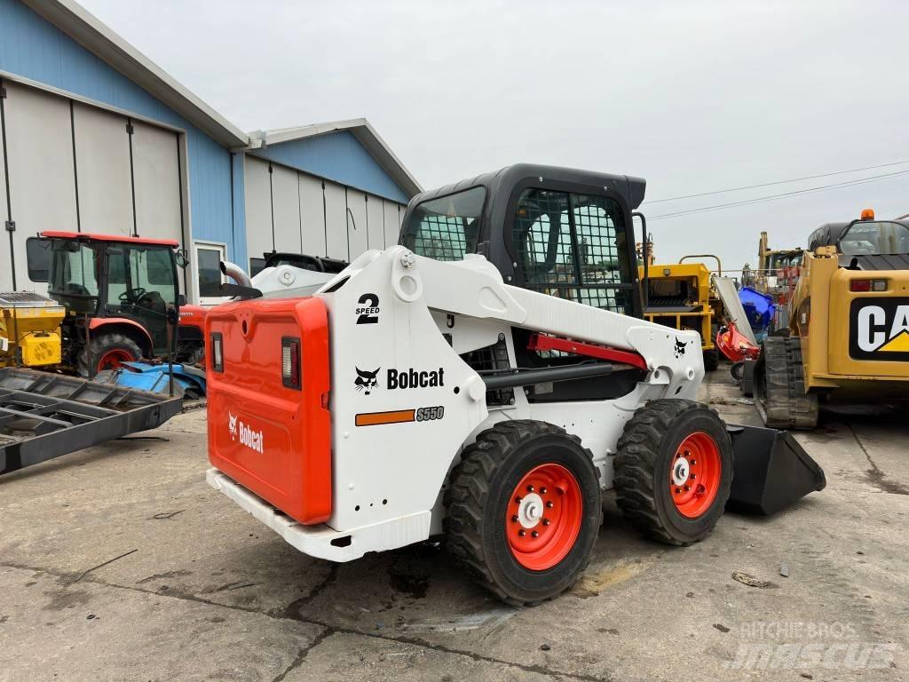 Bobcat S 550  스키드로더