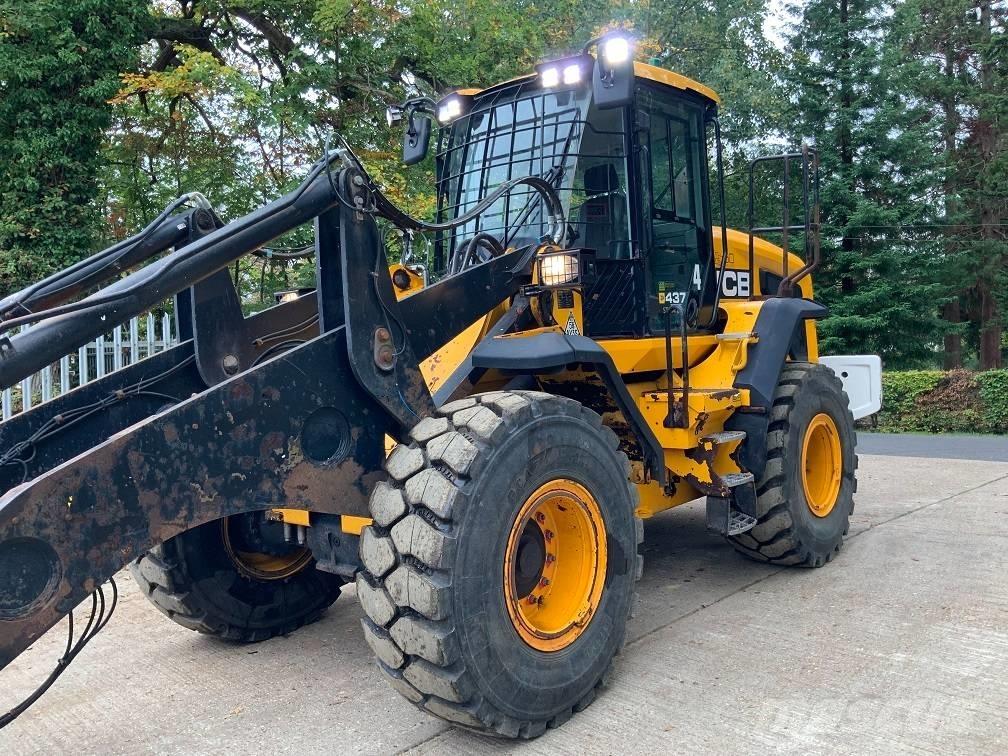 JCB 437 HT  휠로우더