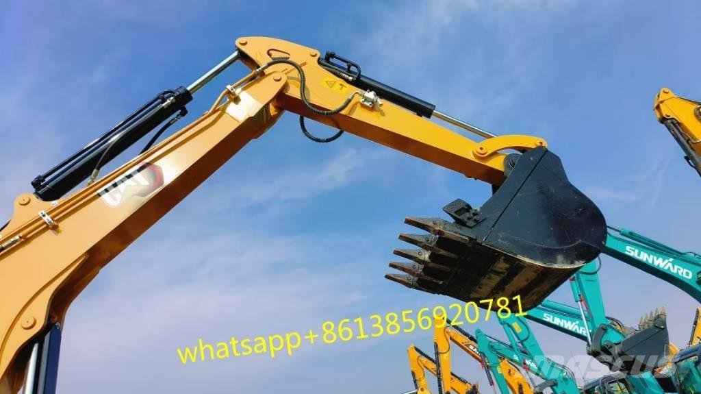 CAT 305.5 소형 굴삭기 7톤 미만