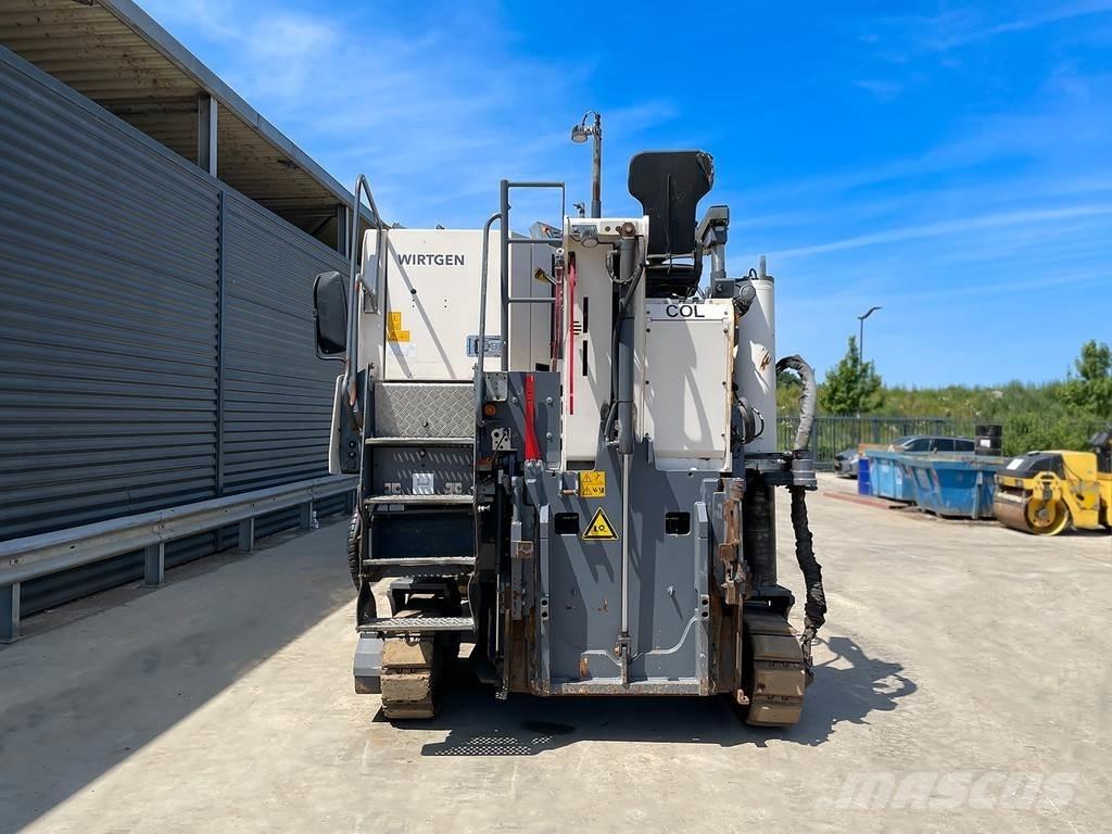 Wirtgen W 100 CFI 아스팔트 콜드 밀링 기계