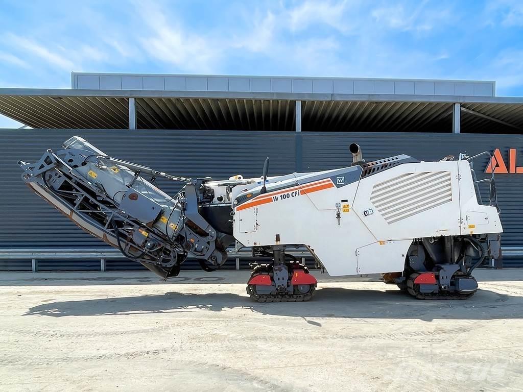 Wirtgen W 100 CFI 아스팔트 콜드 밀링 기계