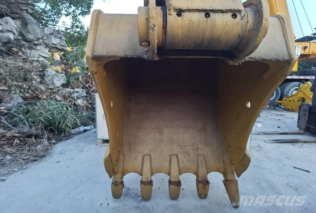 CAT 315d2 대형 굴삭기 29톤 이상