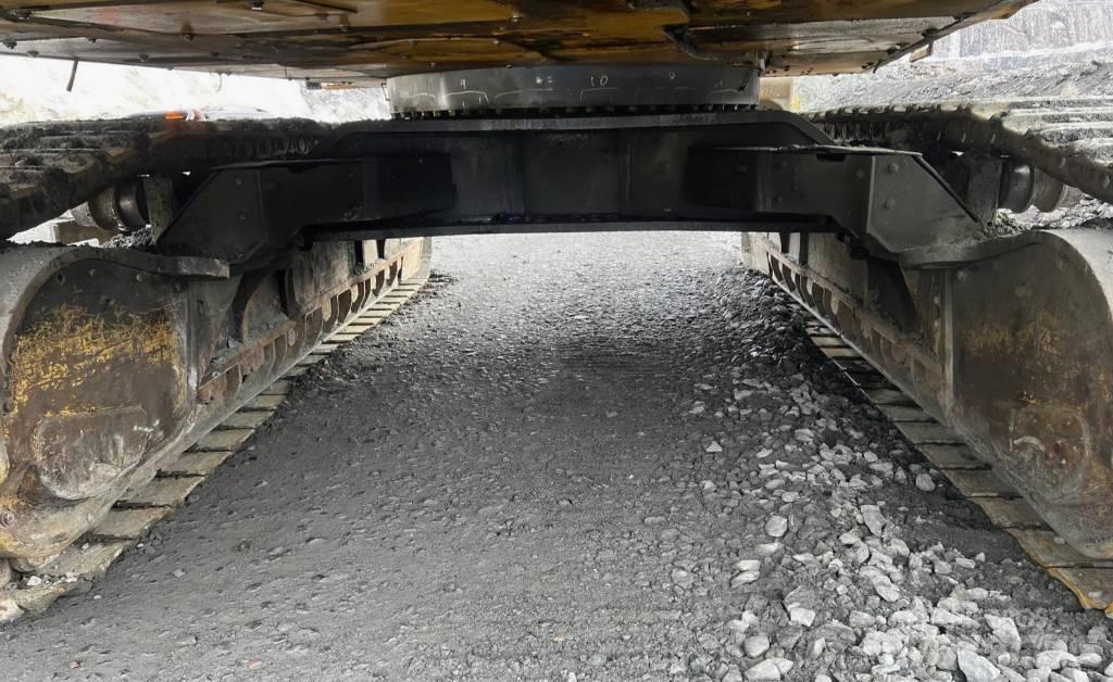 CAT 390 F 대형 굴삭기 29톤 이상