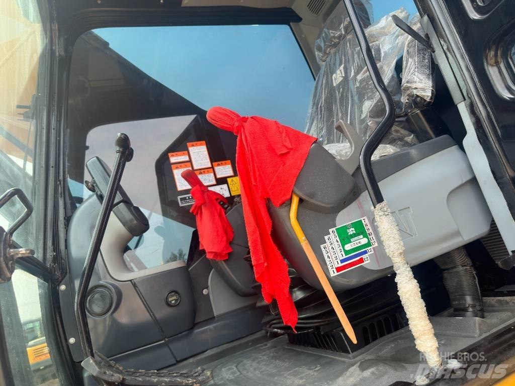 CAT 330 D2 대형 굴삭기 29톤 이상