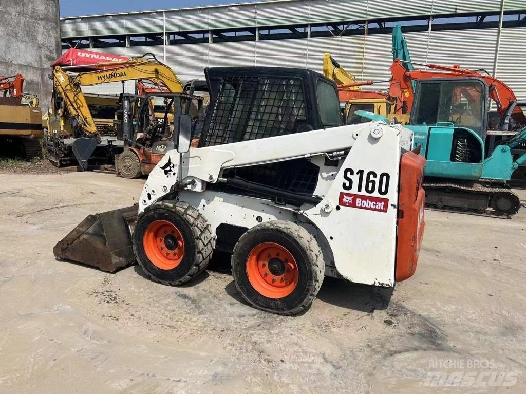Bobcat S 160  스키드로더