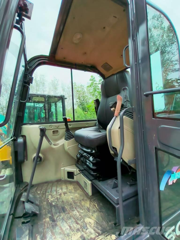 Doosan DH 60 소형 굴삭기 7톤 미만