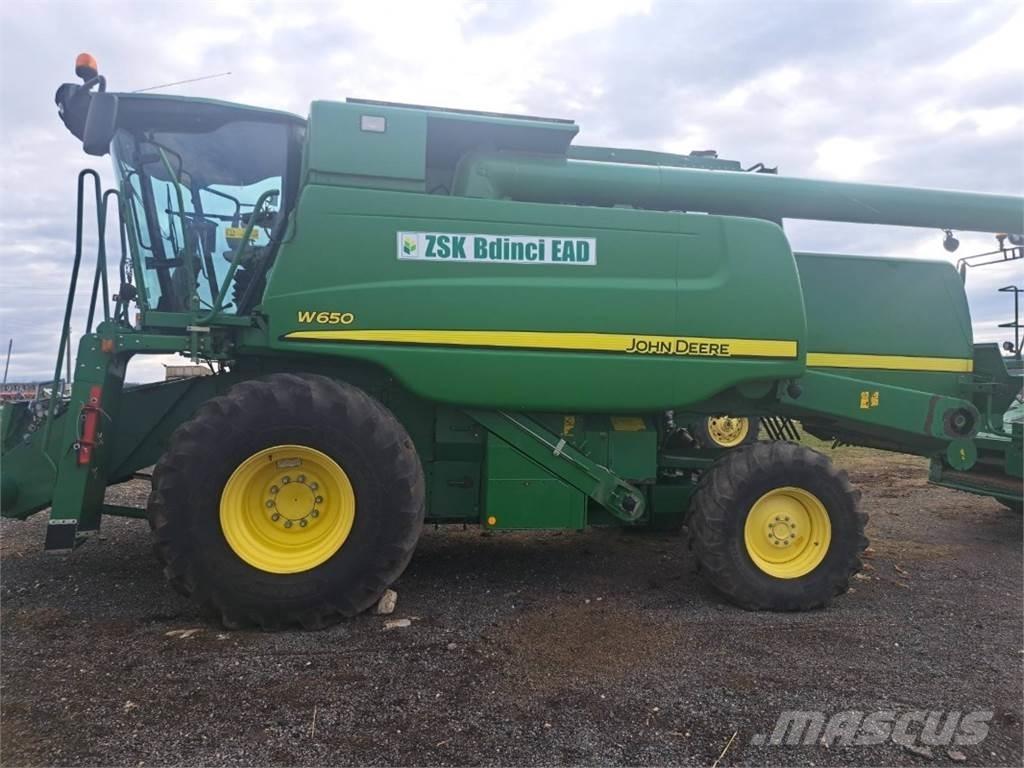 John Deere W650 콤바인 수확기