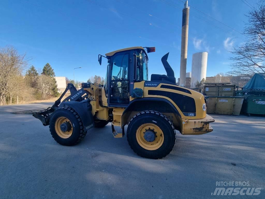 Volvo L45G  휠로우더