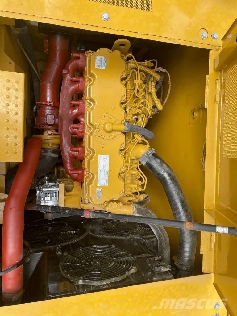 CAT CAT323 중형굴삭기 7톤-28톤
