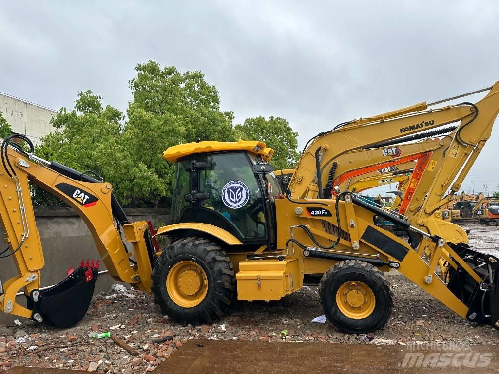 CAT 420 F 백호로더