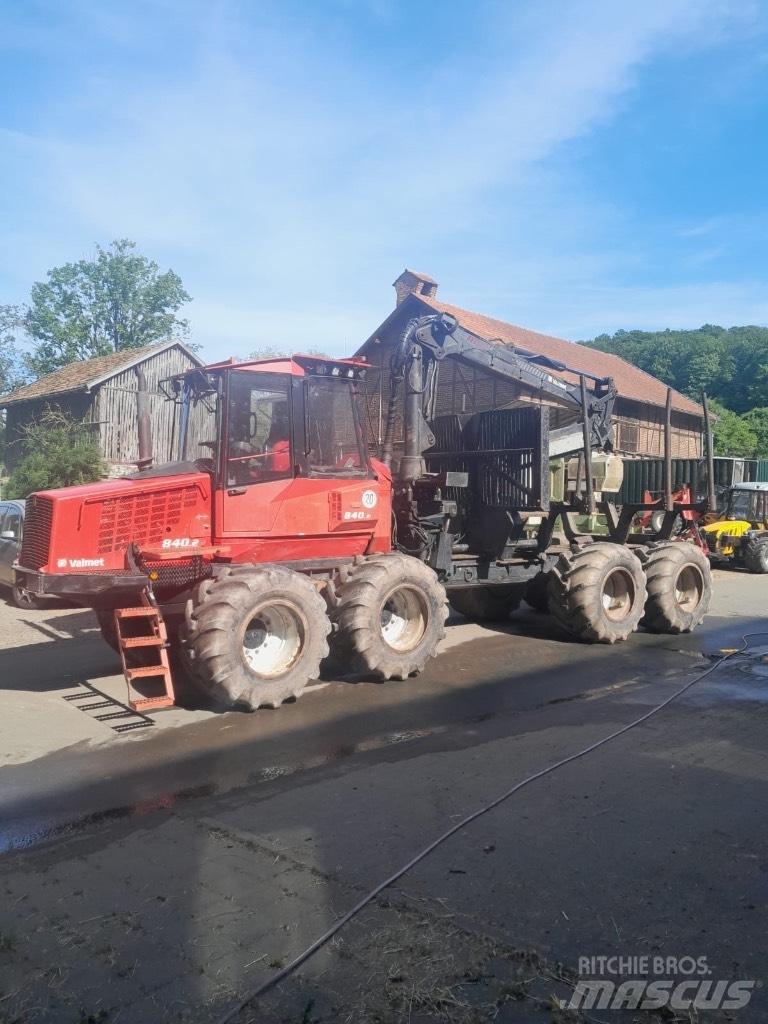 Valmet 840.2 원목 포워더