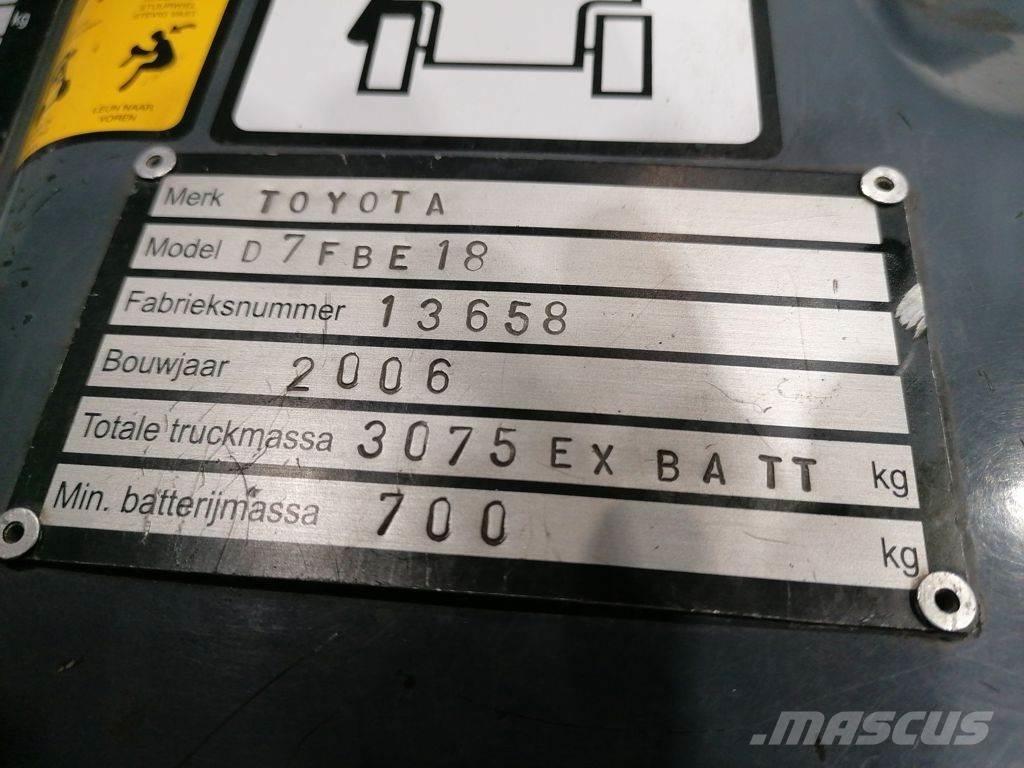 Toyota 7FBEF18 전동 지게차