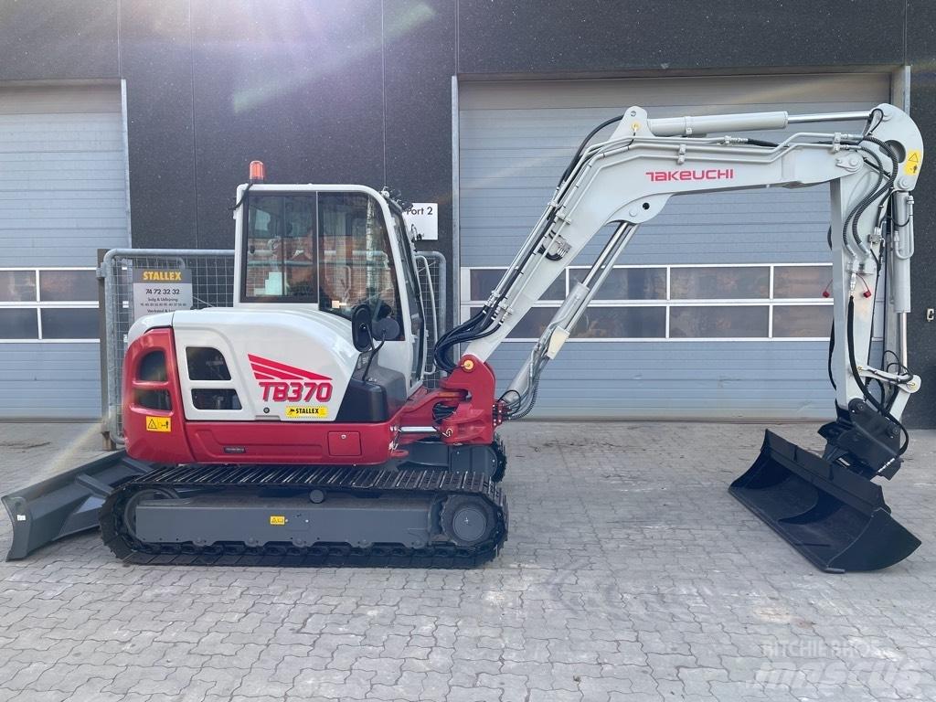 Takeuchi TB370 소형 굴삭기 7톤 미만