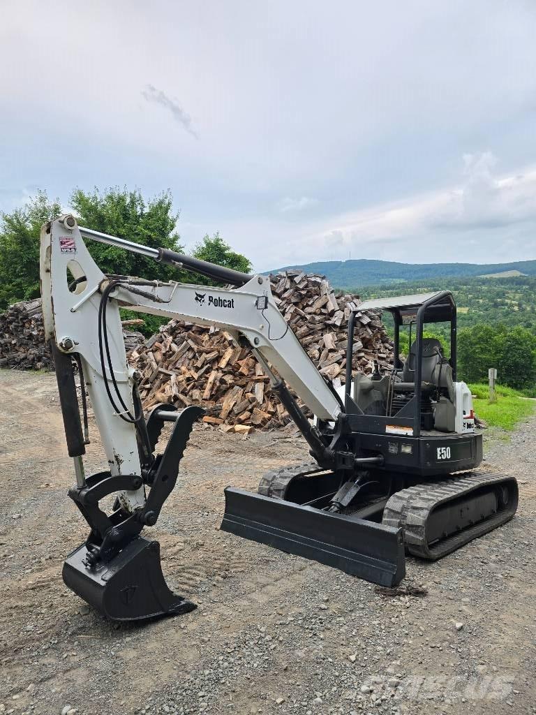 Bobcat E 50 소형 굴삭기 7톤 미만