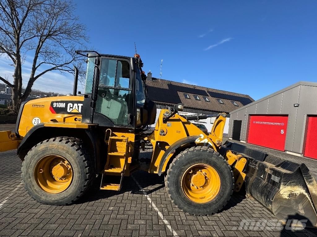 CAT 910M  휠로우더