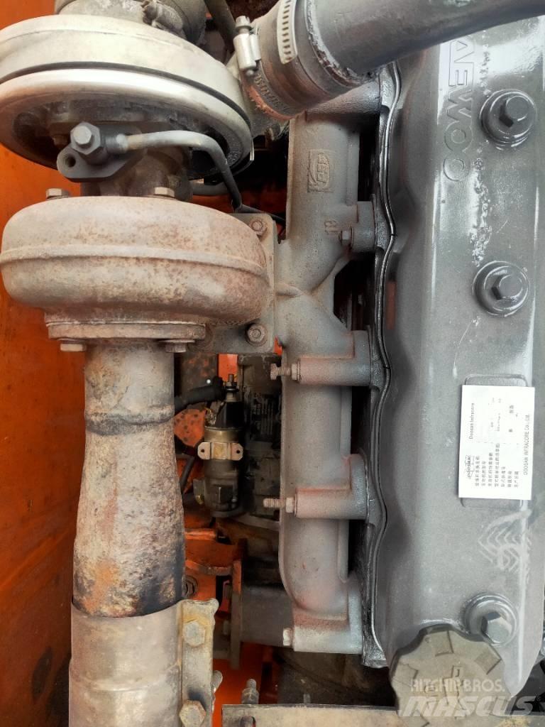 Doosan DH225LC-7 대형 굴삭기 29톤 이상