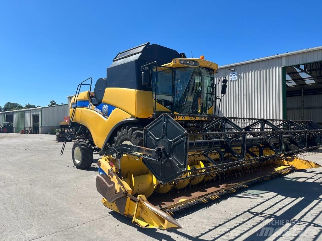 New Holland CX 6090 콤바인 수확기