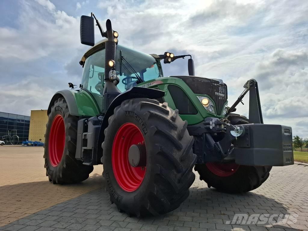 Fendt 724 Profi 트랙터