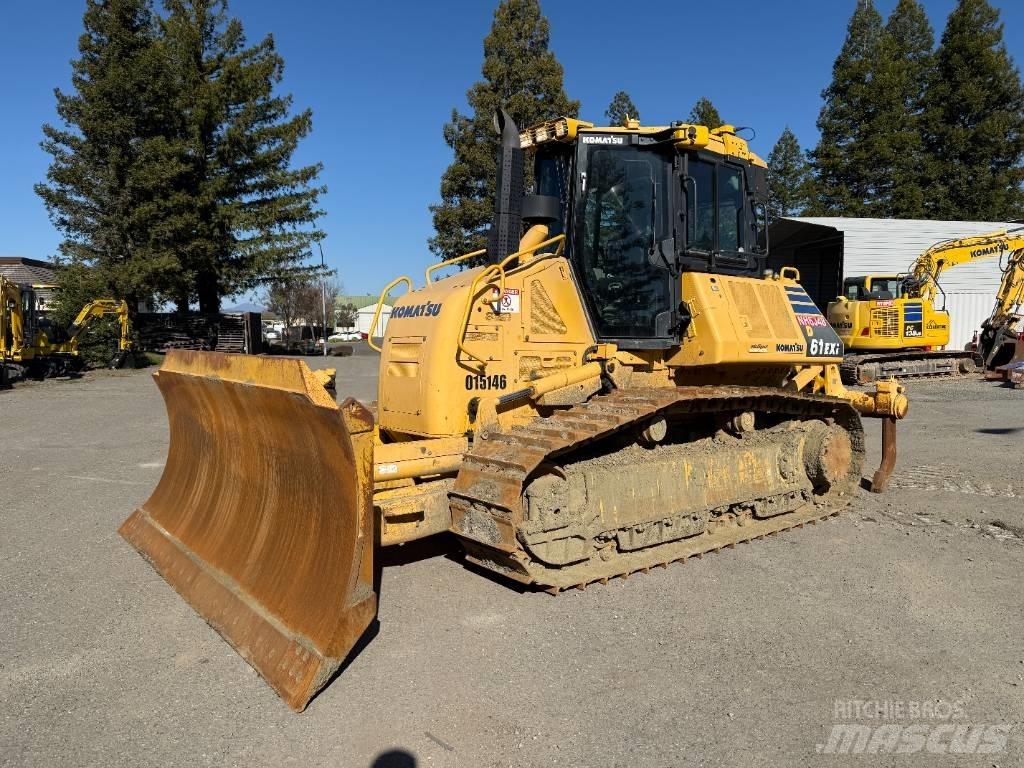 Komatsu D61EXi-24 크롤러 도저