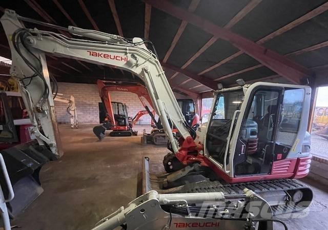 Takeuchi TB290 중형굴삭기 7톤-28톤
