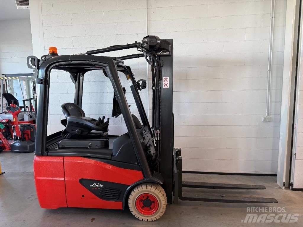Linde E16C/386-02 전동 지게차