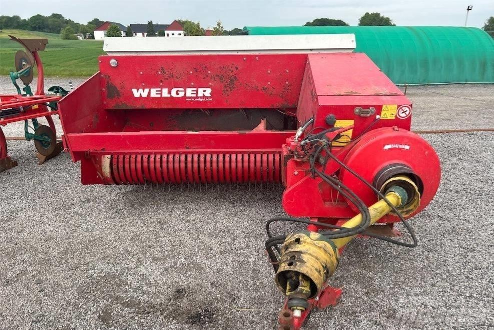 Welger AP830 각형 곤포기