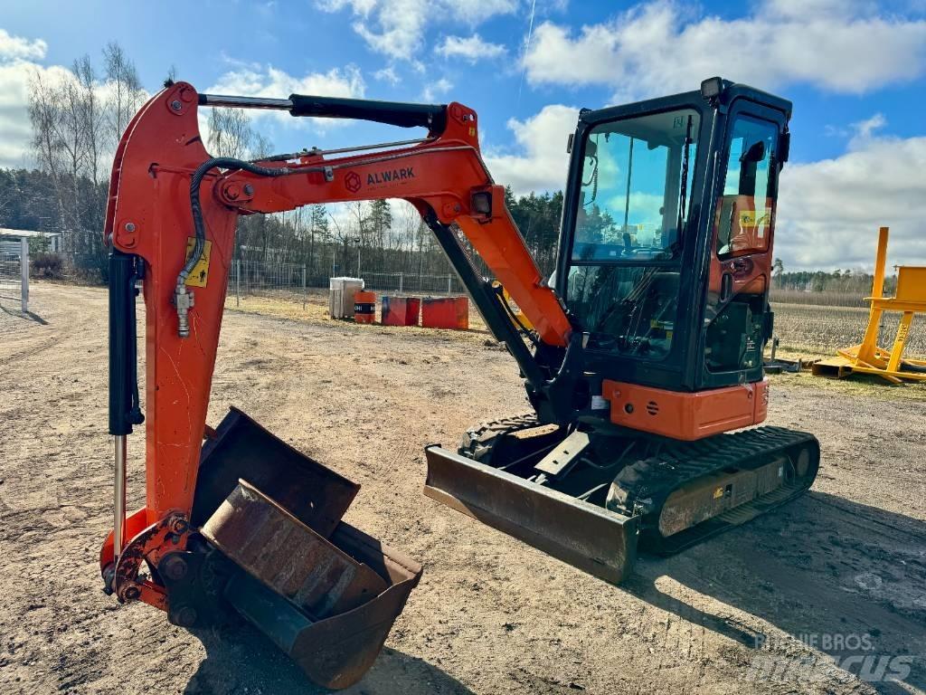 Hitachi ZX 26 U-6 소형 굴삭기 7톤 미만