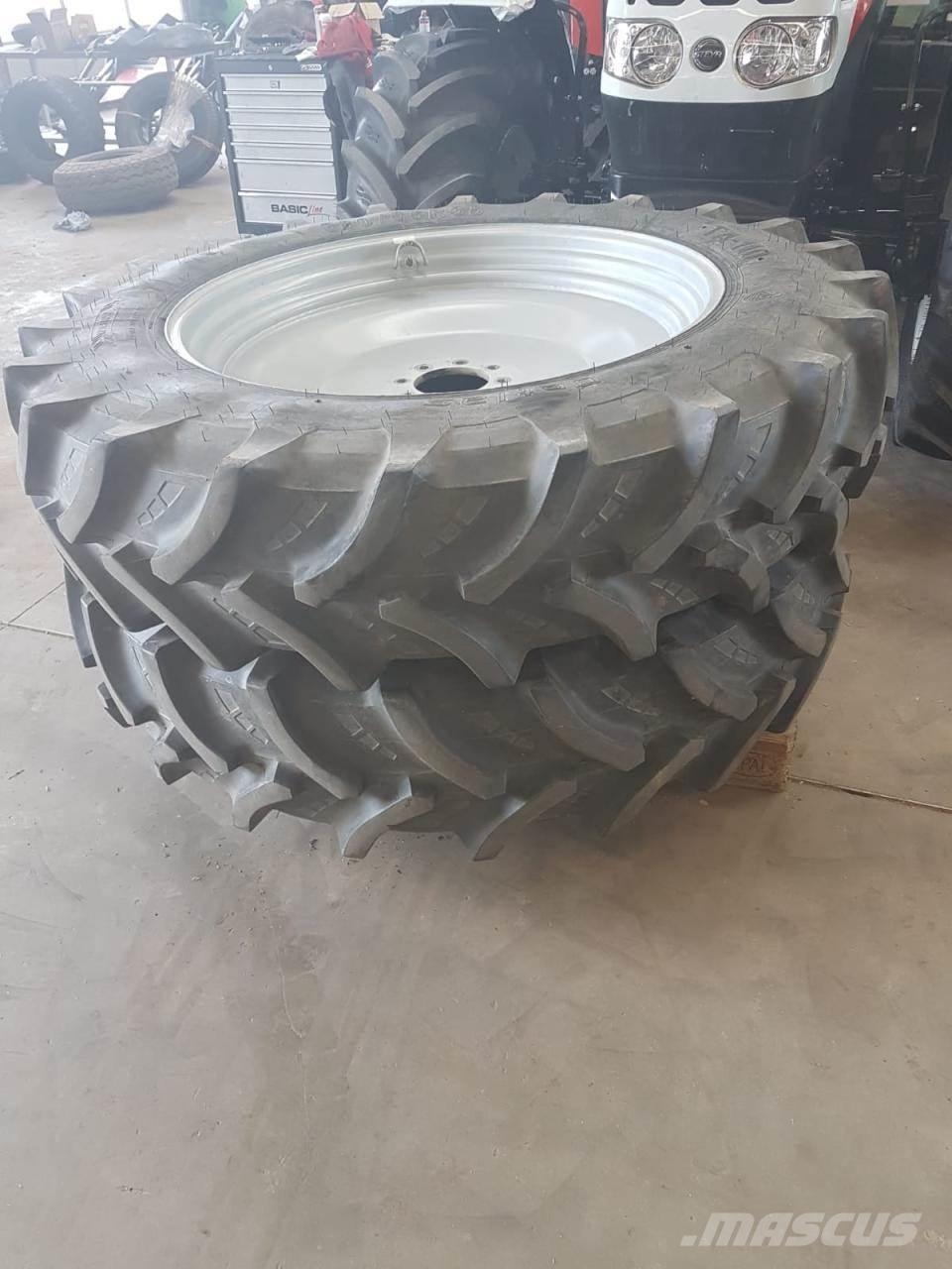 Petlas 380/85R38 타이어, 휠 및 림