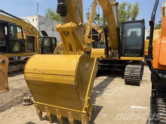 CAT 320 GC 대형 굴삭기 29톤 이상
