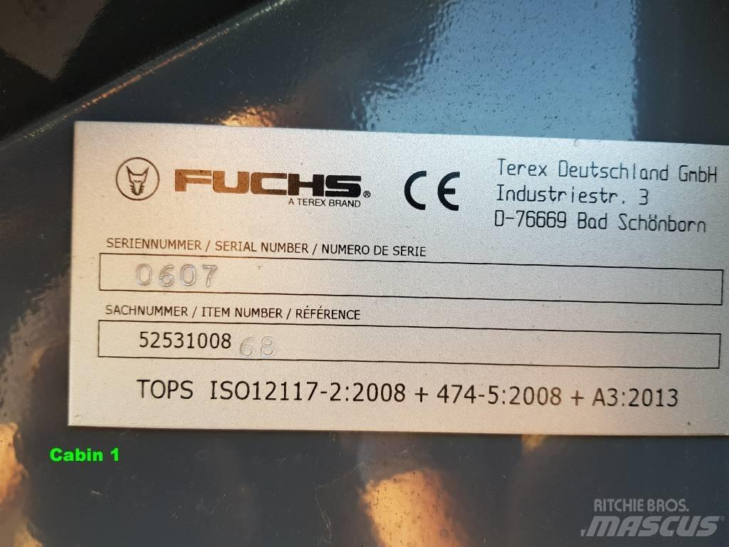 Fuchs F series Cabin 캐빈 및 인테리어
