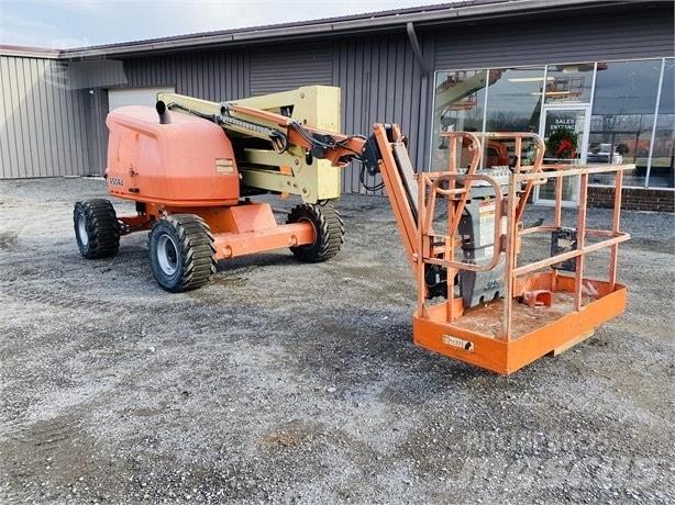 JLG 450 AJ 관절형 전동이동 리프트