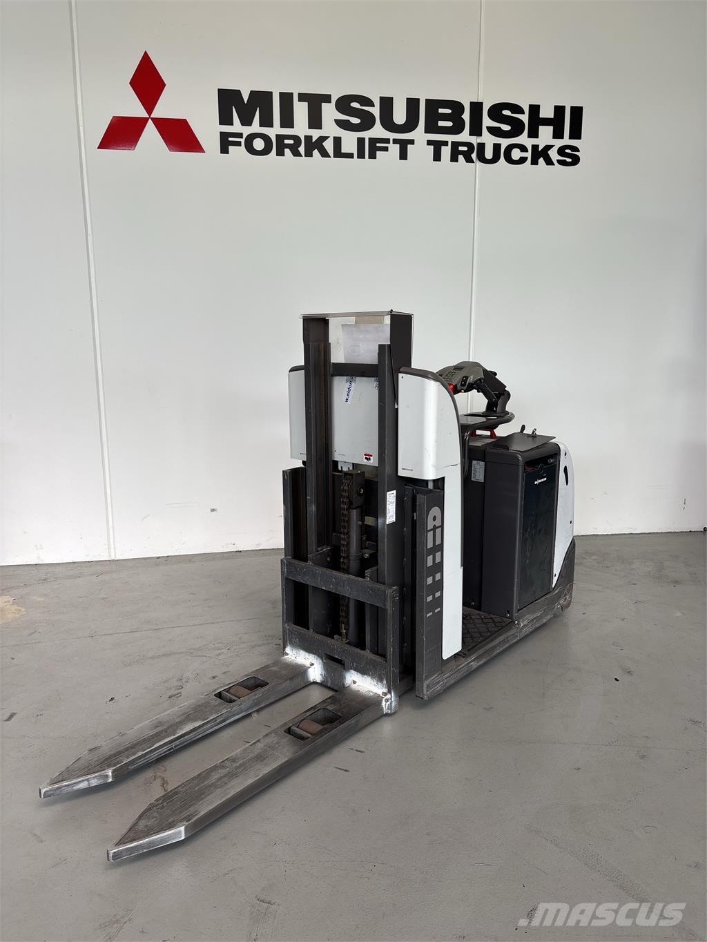 Atlet PPC120 경량 반출 리프터