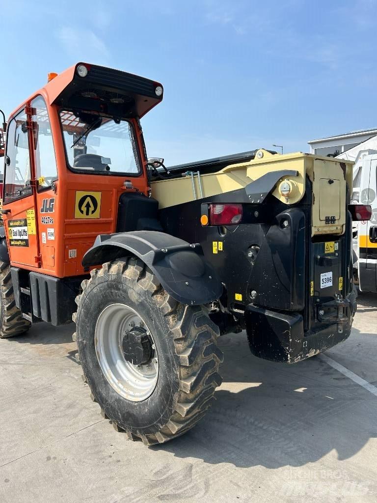 JLG 4017 RS 텔러 핸들러