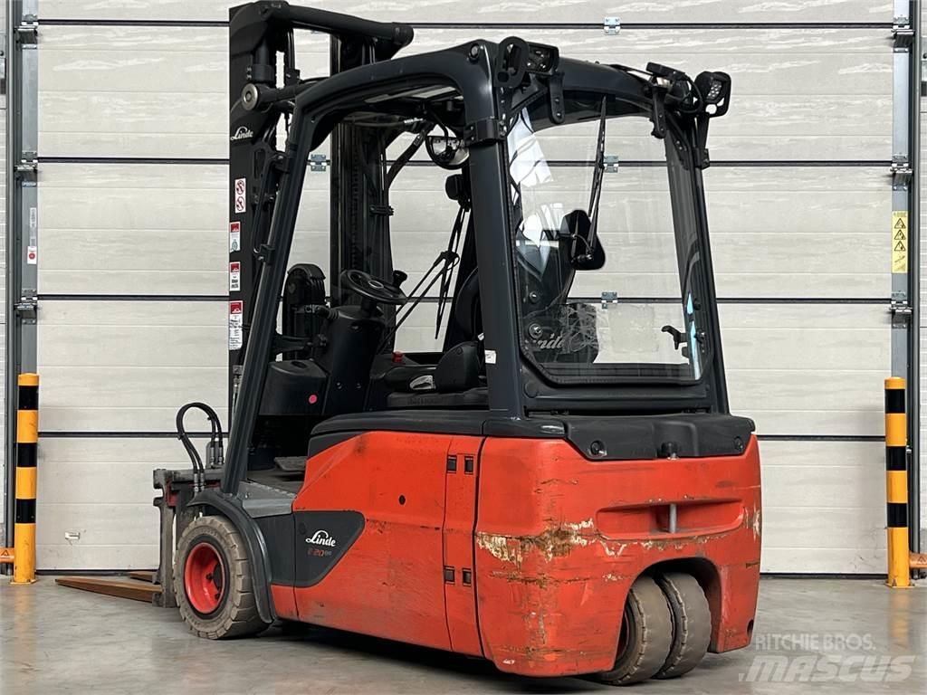 Linde E20L-02 전동 지게차